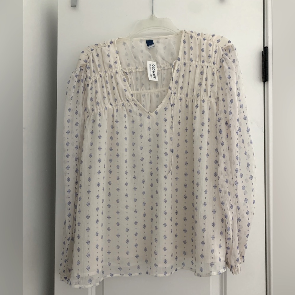Old Navy Puff Sleeve Long Sleeve Print Tie-Front Chiffon Blouse. Size L
